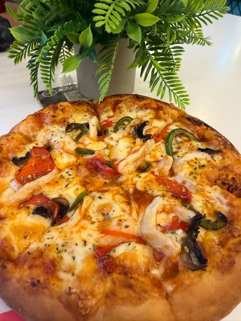 Pizza dalam pilihan hidangan Ans Catering